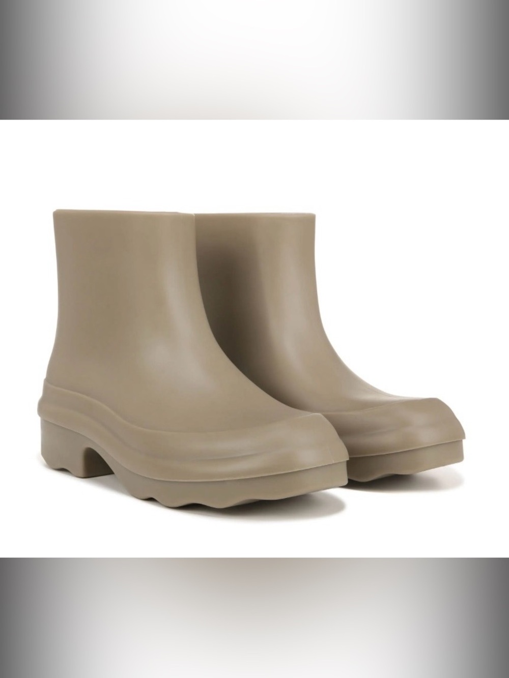 Vince Nia Water Resistant Rain Boot Size 6 Tan Beige